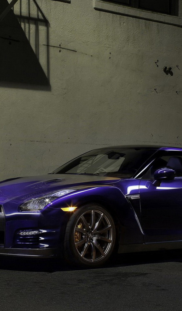 2011 Ниссан GT-R