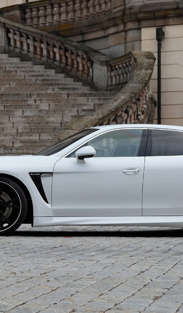 Порше Панамера 2011