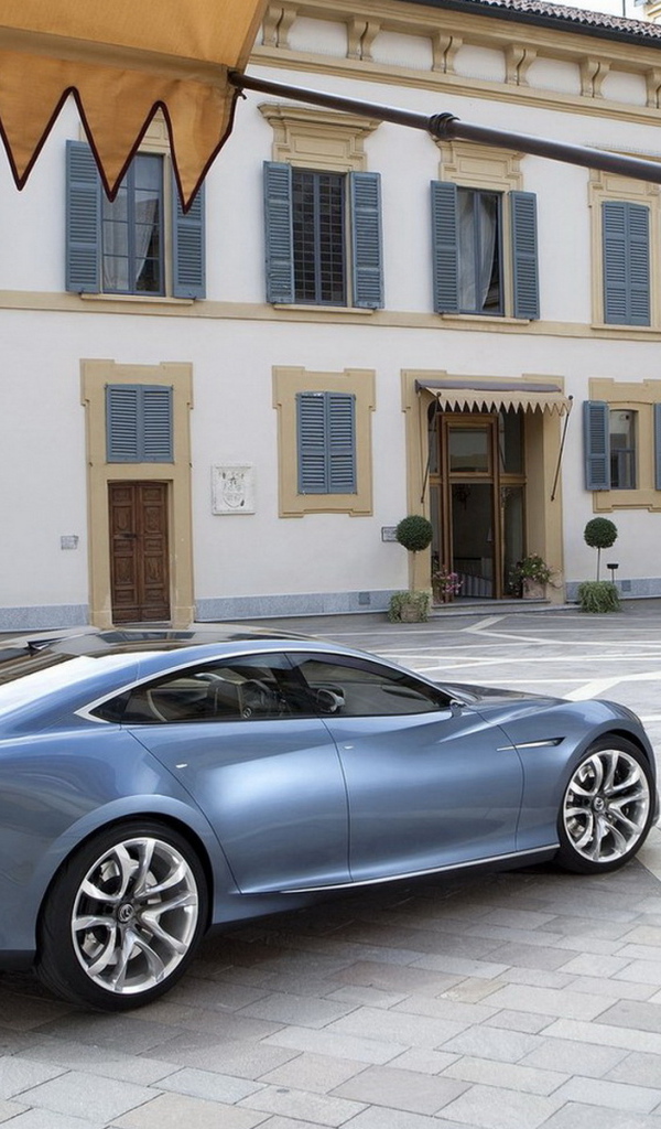 Спортивный Мазда Шинари Концепт