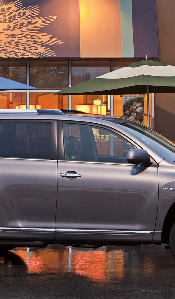 Тойота Хайлендер