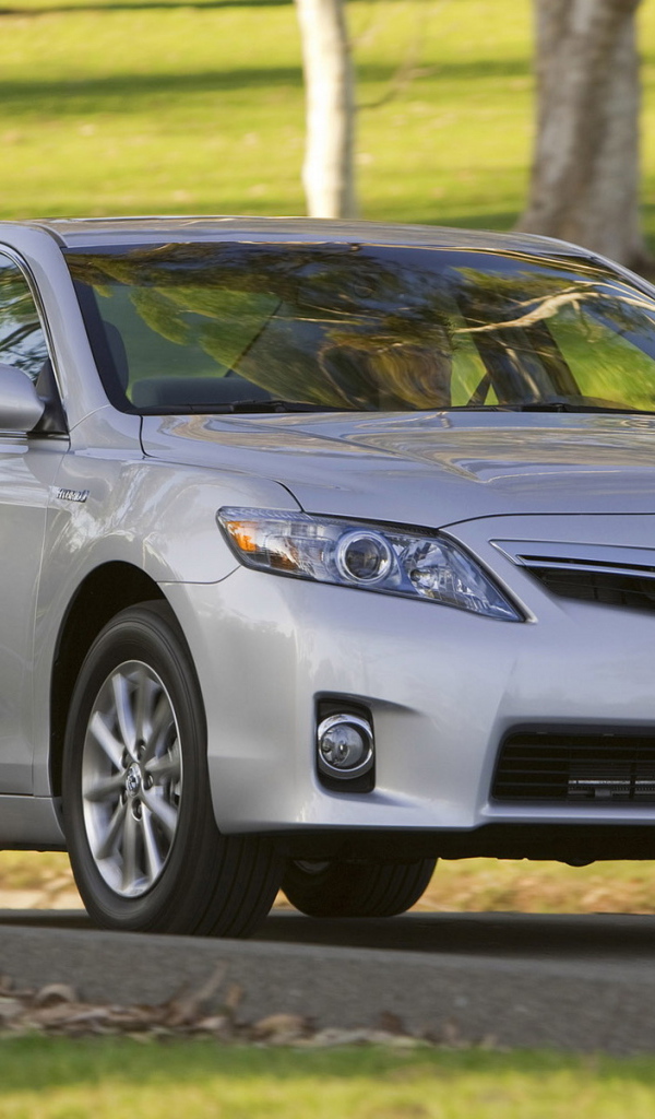 Тойота Камри Гибрид