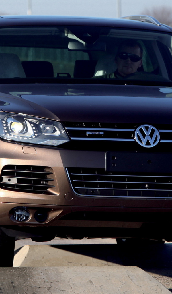 Волксваген Туарег Гибрид