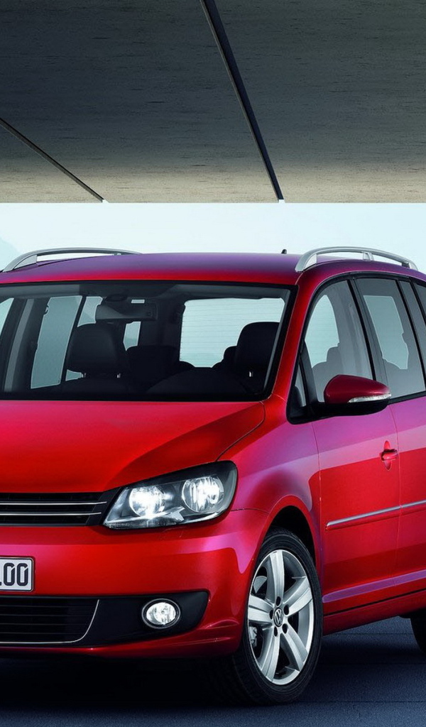 Волксваген  Тоуран