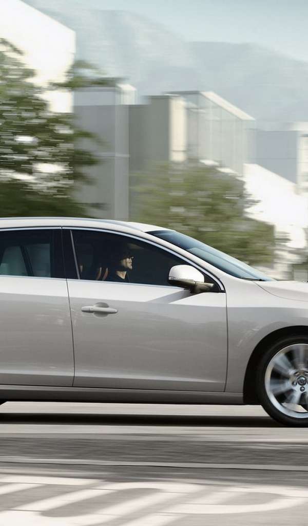 Новый Вольво В60 универсал