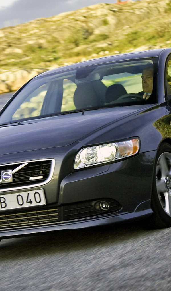 Вольво S40