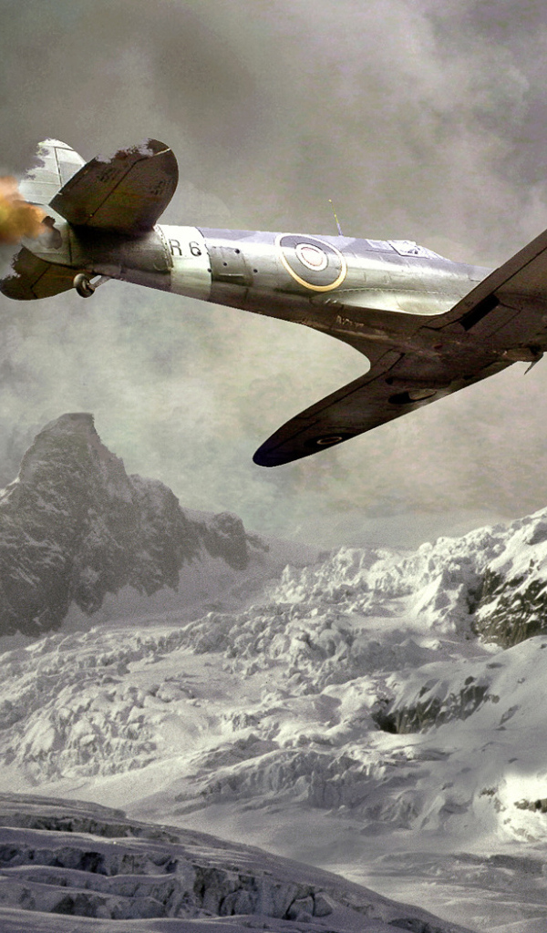 Подбитый пикирующий самолет