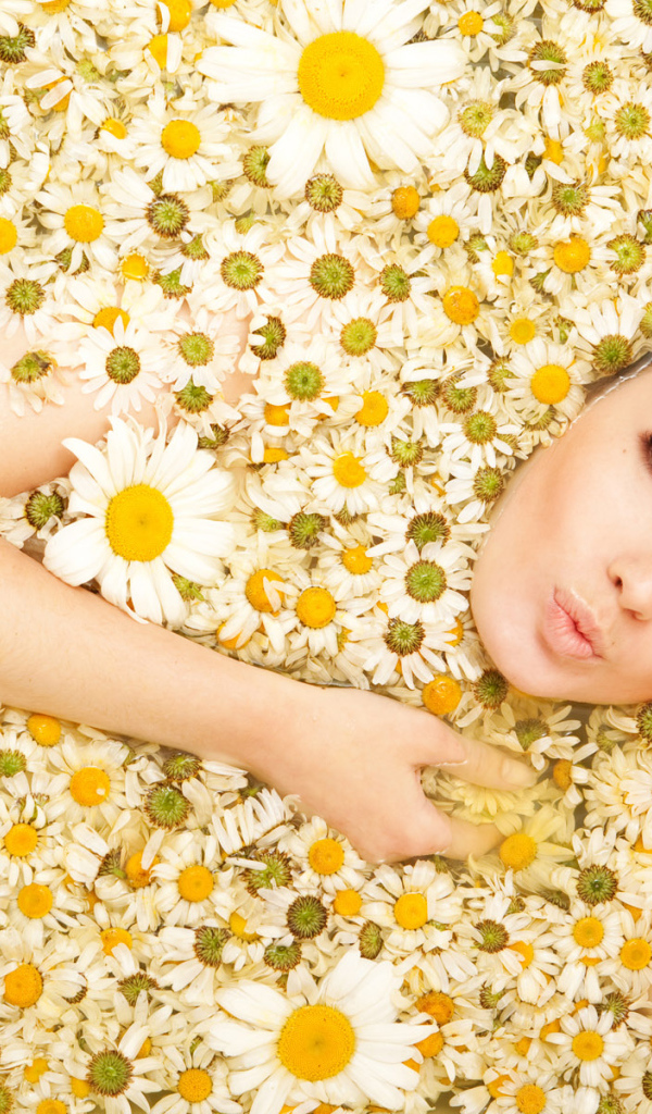 Купание в цветах