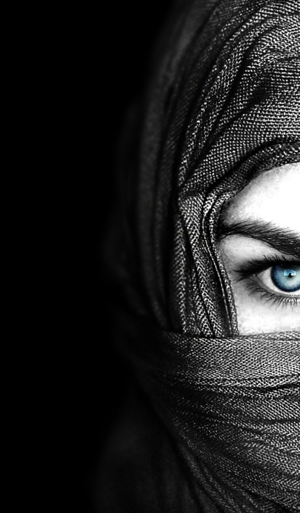 Голубые глаза