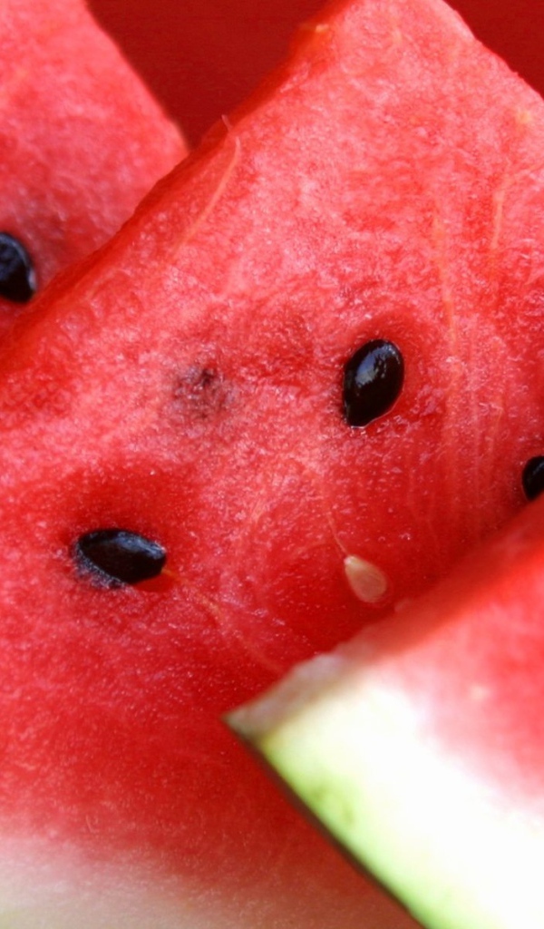 Кусочки сочного арбуза