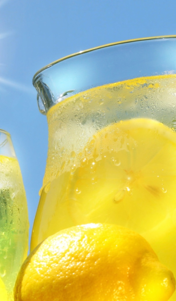 Бодрящий лимонад