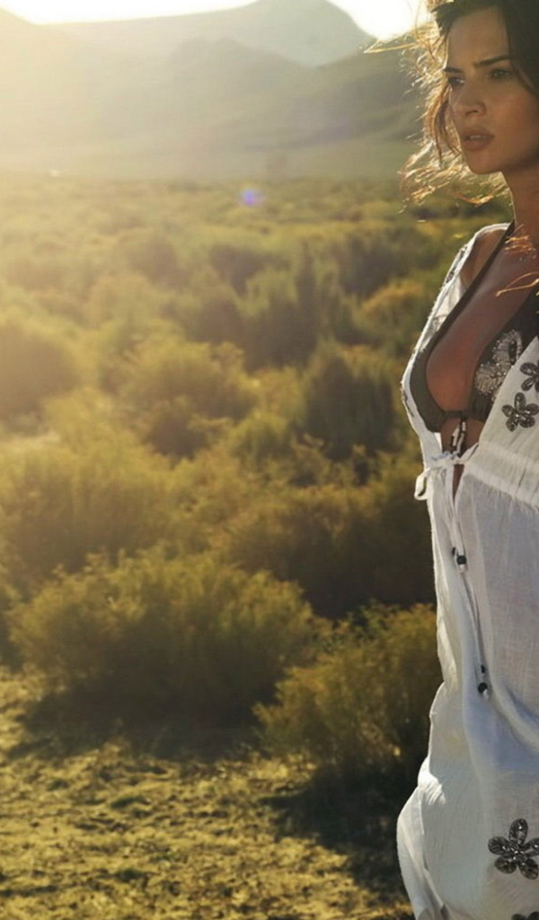 Потерянная в пустыни