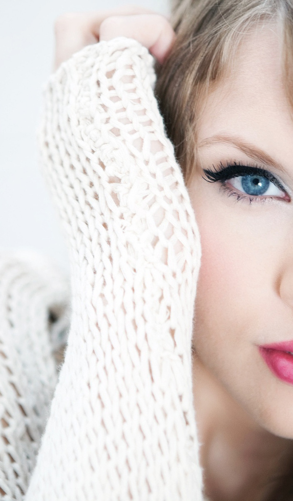 Красивая Тэйлор Свифт