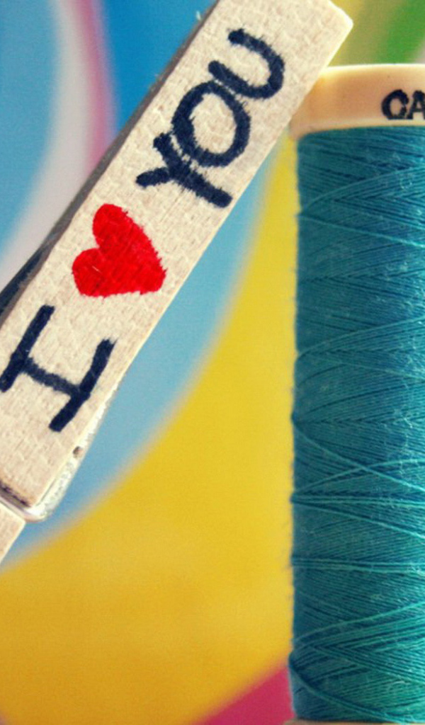 Нитки и прищепка