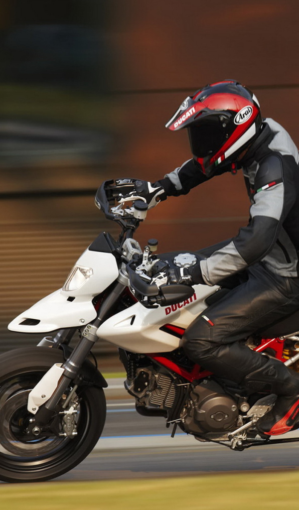 Ducati HyperMotard 1100xx