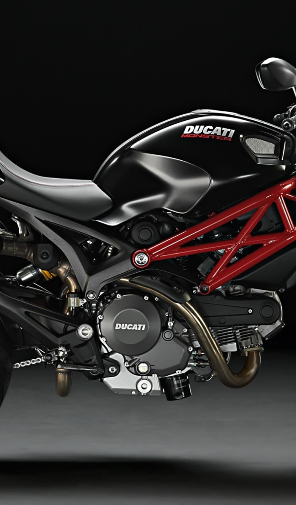 Дукати Монстр