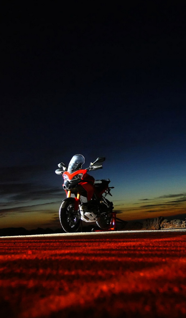 Дукати Мултистрада 1200С. Мощь в тишине