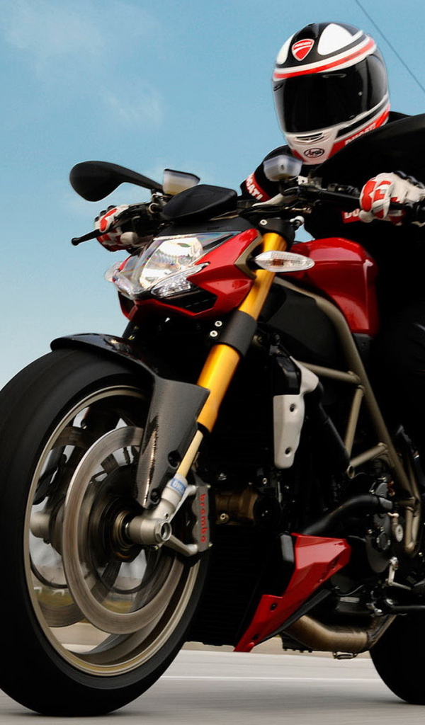 Ducati Streetfigtherx