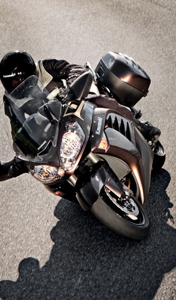 Кавасаки 1400GTR