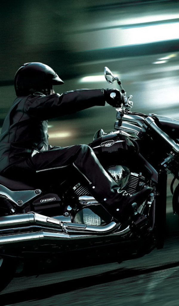 мотоцикл Сузуки VZ 1500