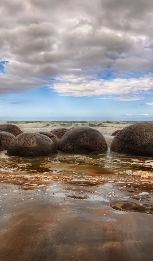 Круглые камни