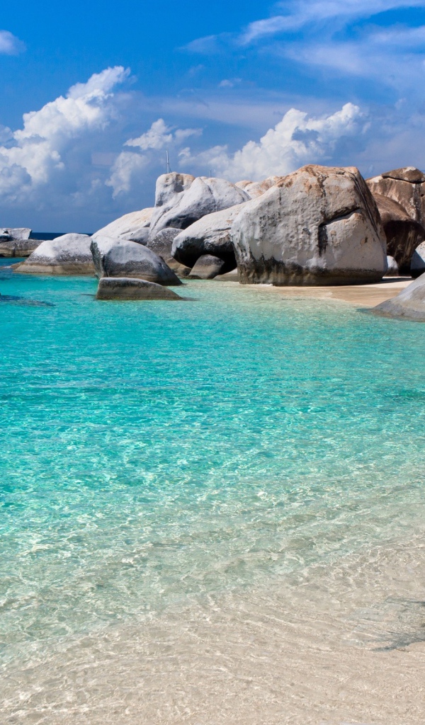 Камни, пляж, море