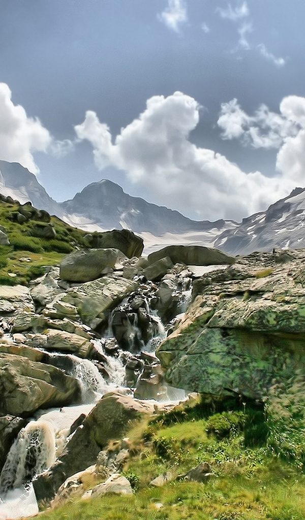 Ручей в горах