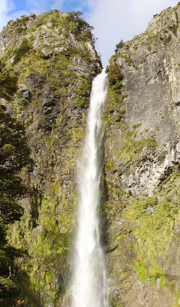 Водопад Devils Punchbown