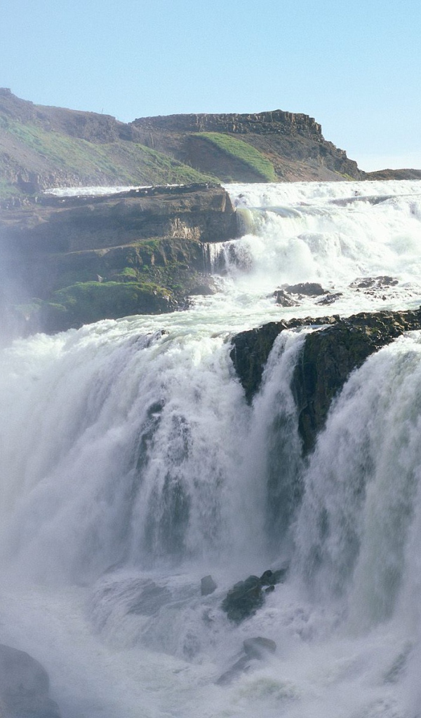 Золотой водопад Исландия