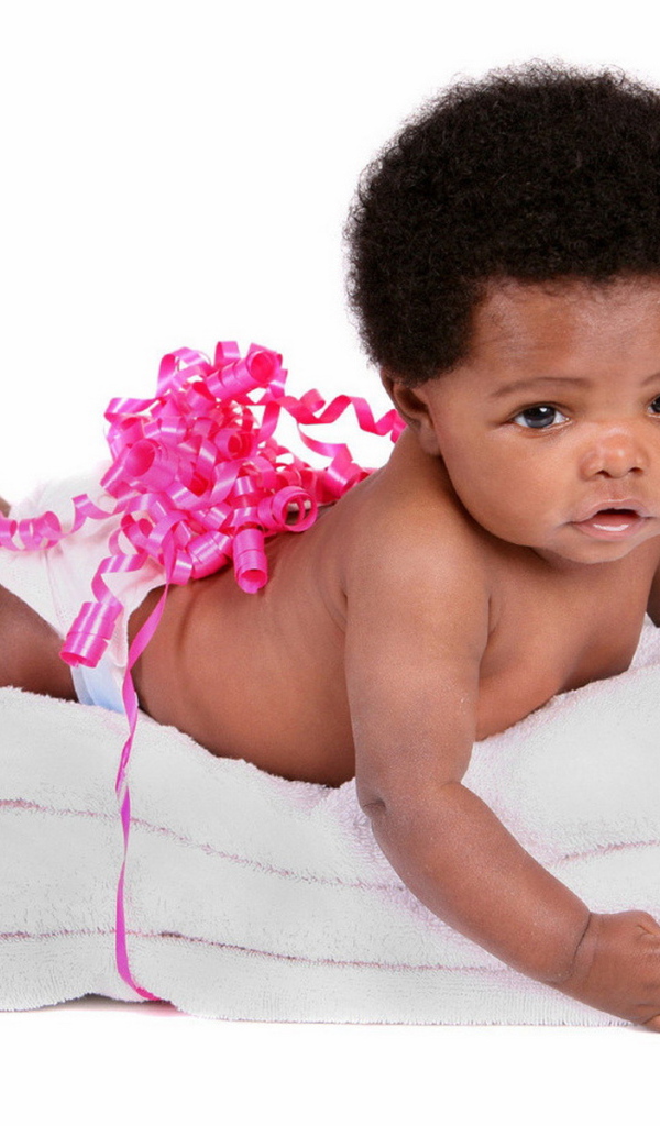 Темнокожий малыш