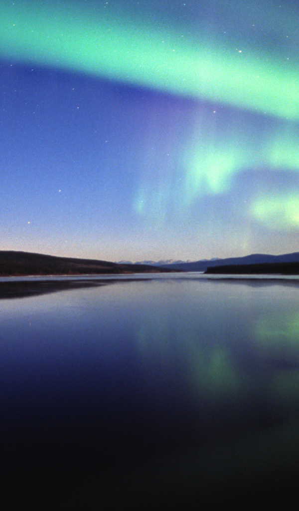 Северное сияние в Канаде