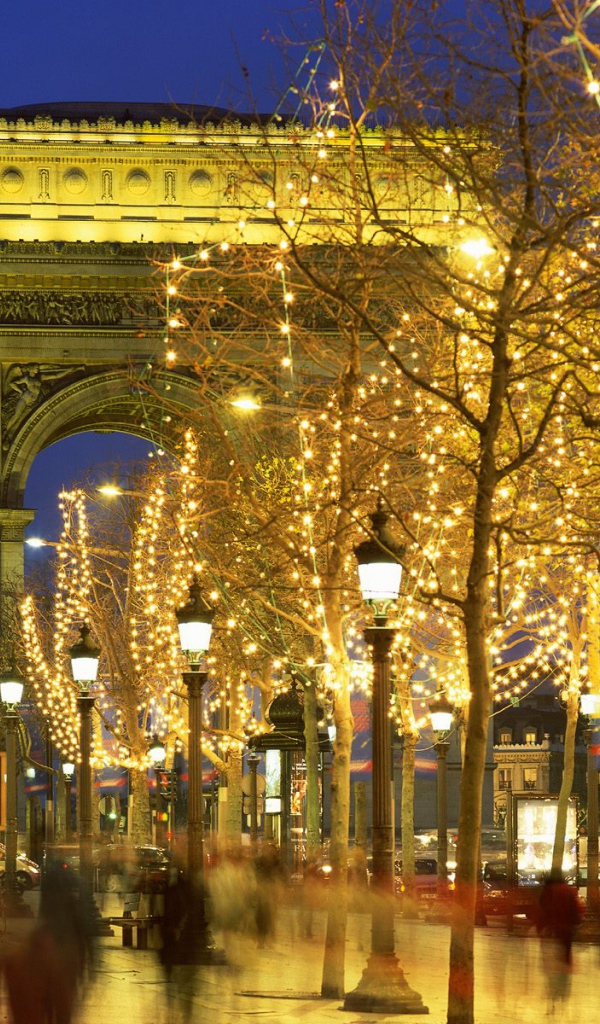 Рождество в Париже