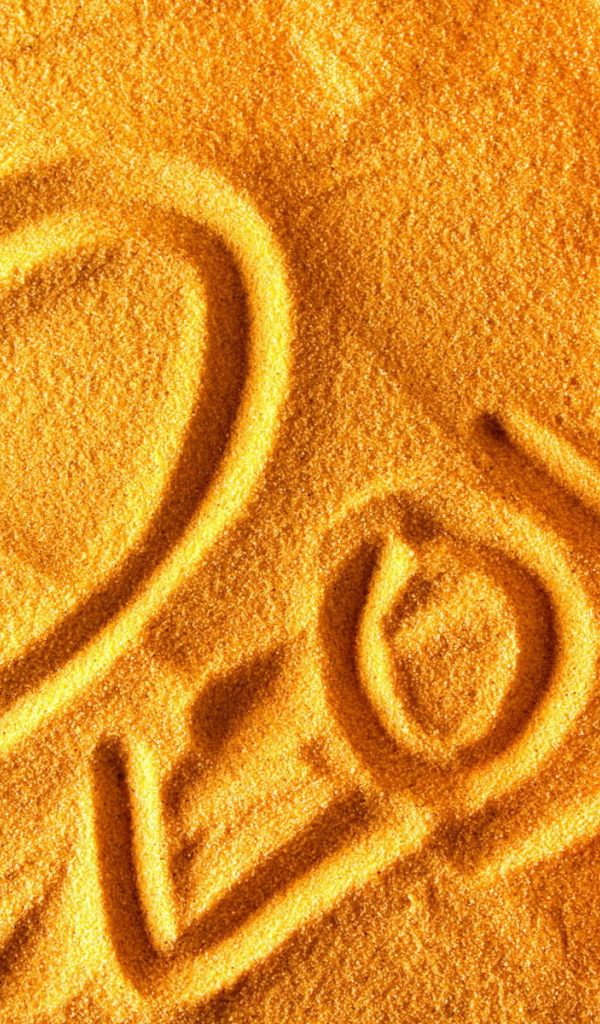 Надпись на песке