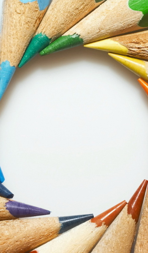 Цветные карандаши