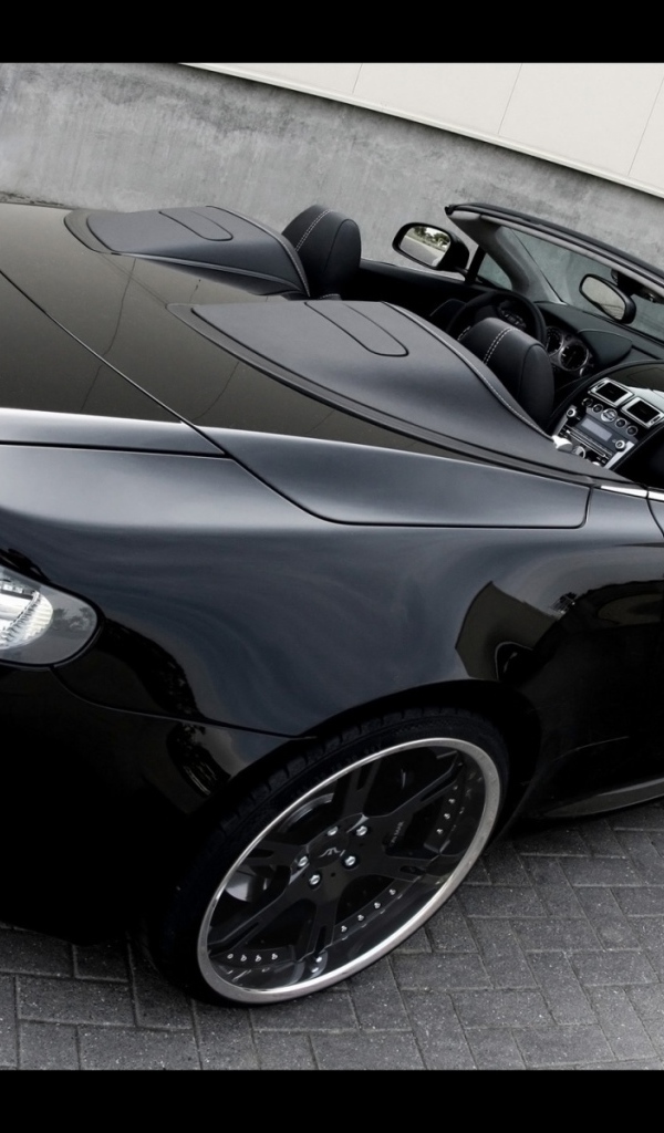 Aston Martin V8 Vantage