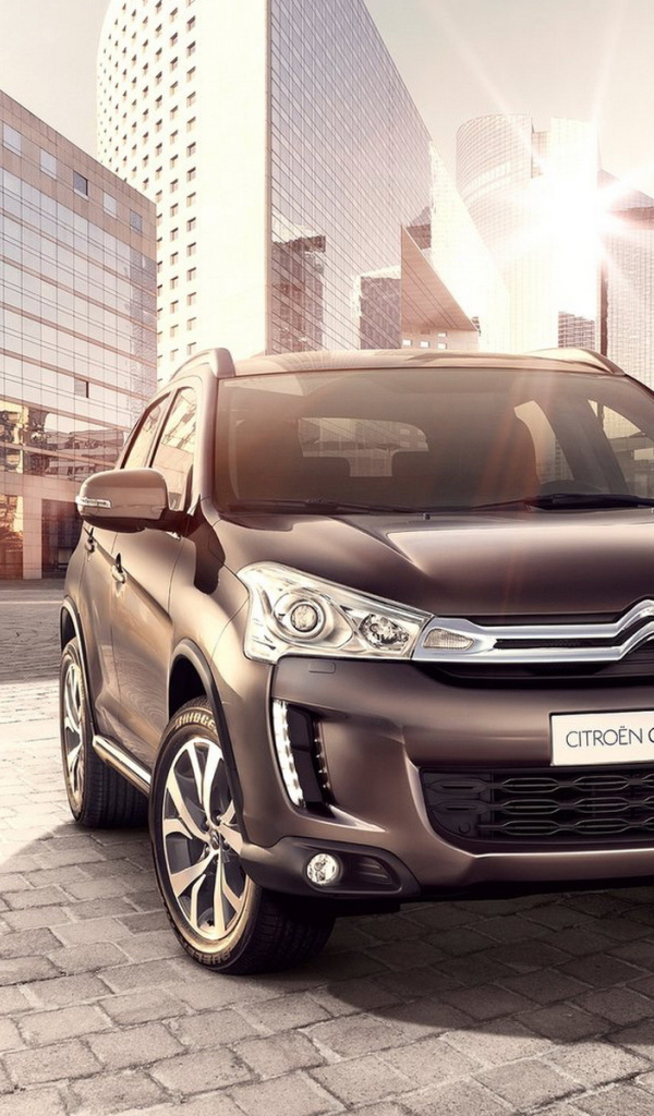 новый Citroen-C4 Aircross