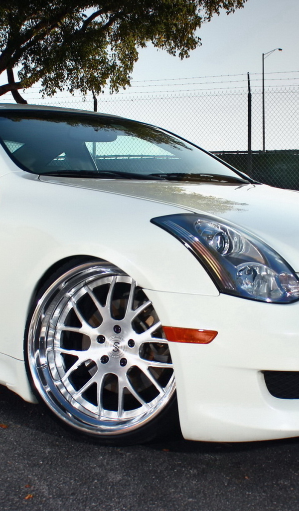 Infiniti G35