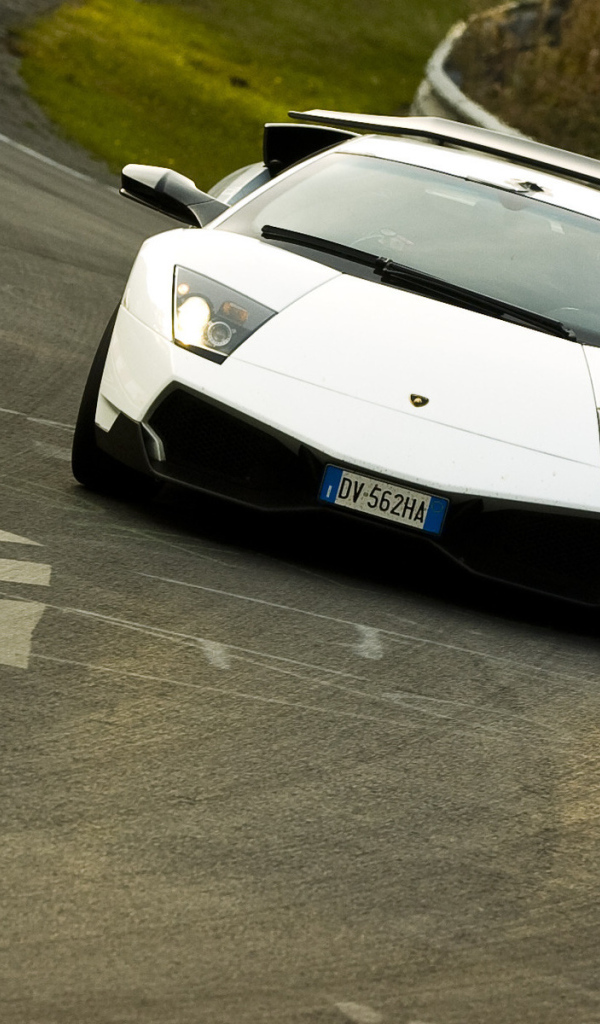 Lamborghini Murcielago LP 670