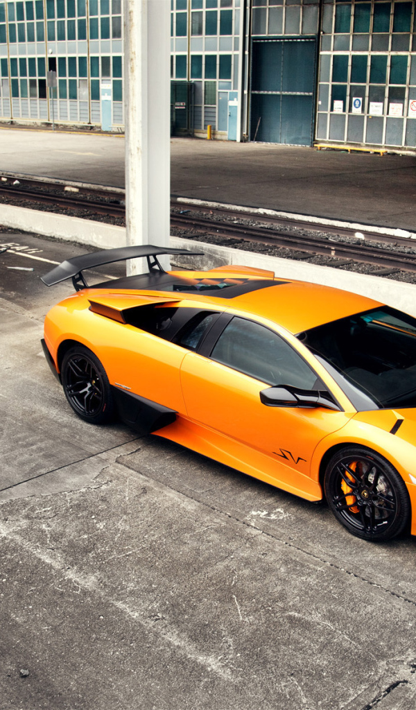 Lamborghini Murcielago LP 670