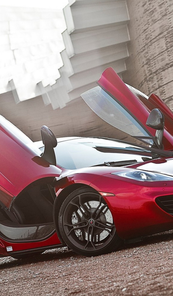 McLaren-MP4-12C