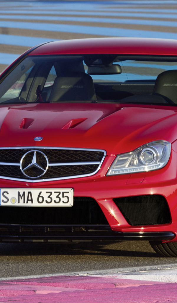 Mercedes-Benz-C-63 Black series