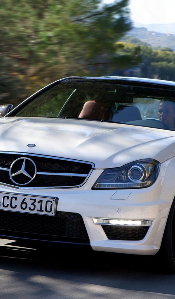 Mercedes-Benz-C63 AMG