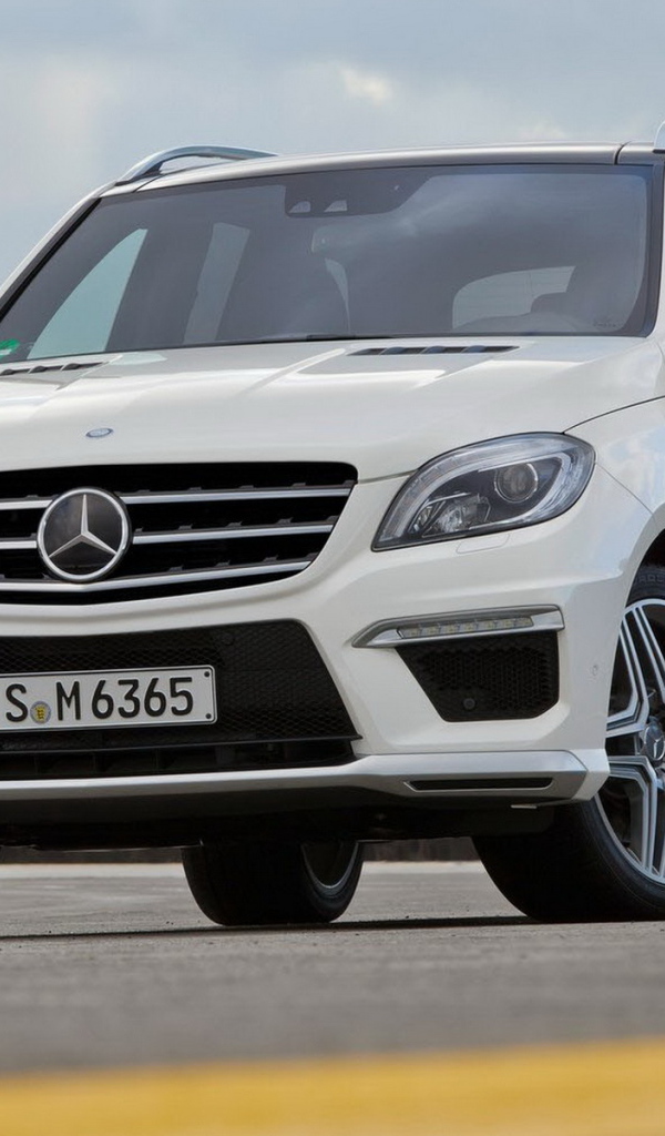 Mercedes-Benz-ML63