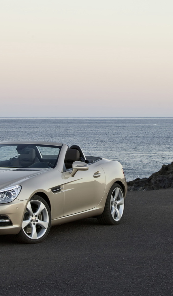 Mercedes-Benz-SLK-Roadster