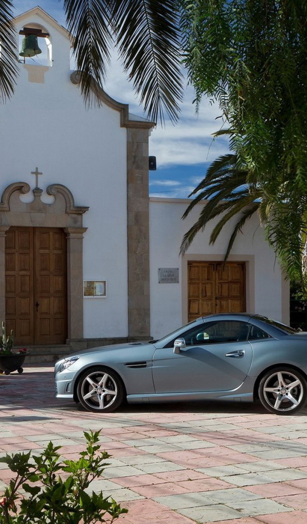 Mercedes-Benz-SLK350 2012