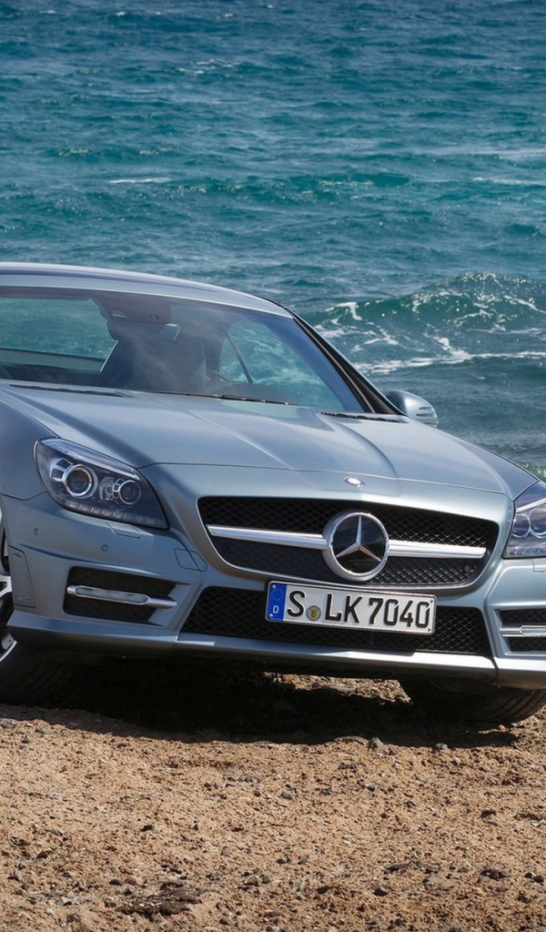Mercedes-Benz-SLK350 Coupe