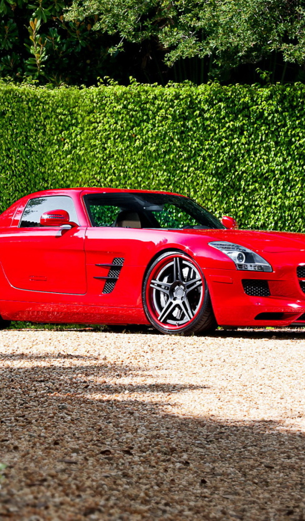 Mercedes Benz SLS