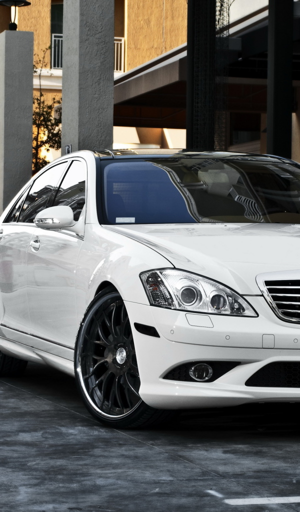 Mersedes Benz S-Class