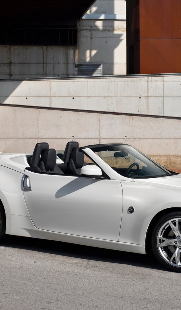 Nissan-370Z Roadster