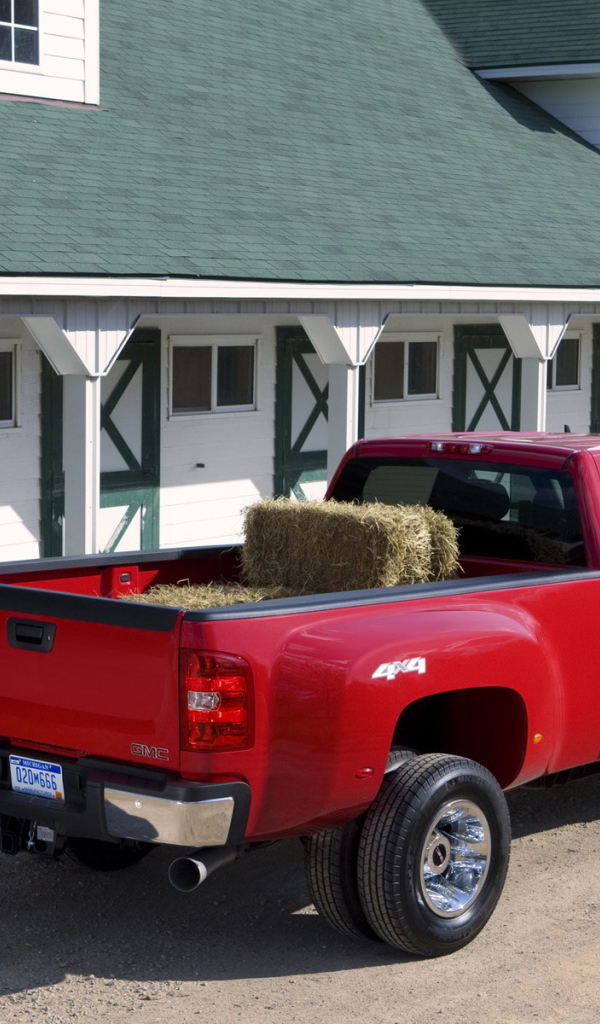 2011-GMC-Sierra-HD-3500