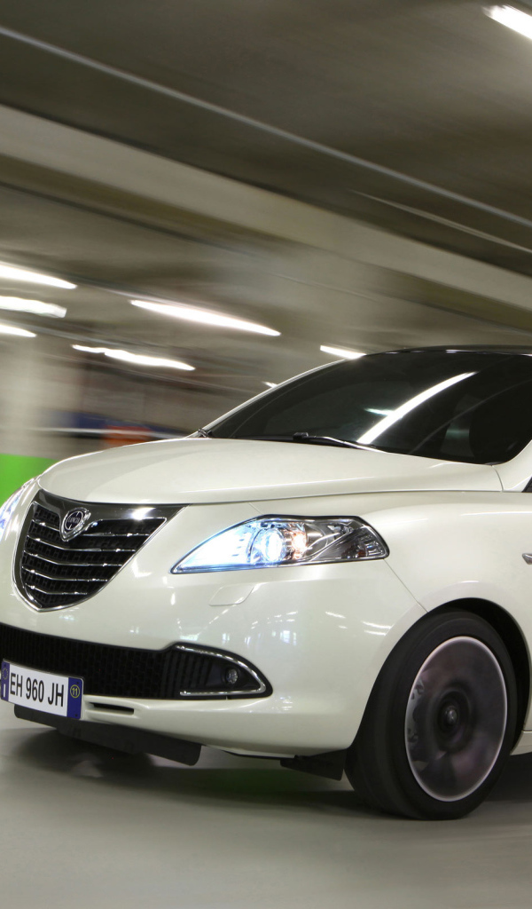 Lancia Ypsilon